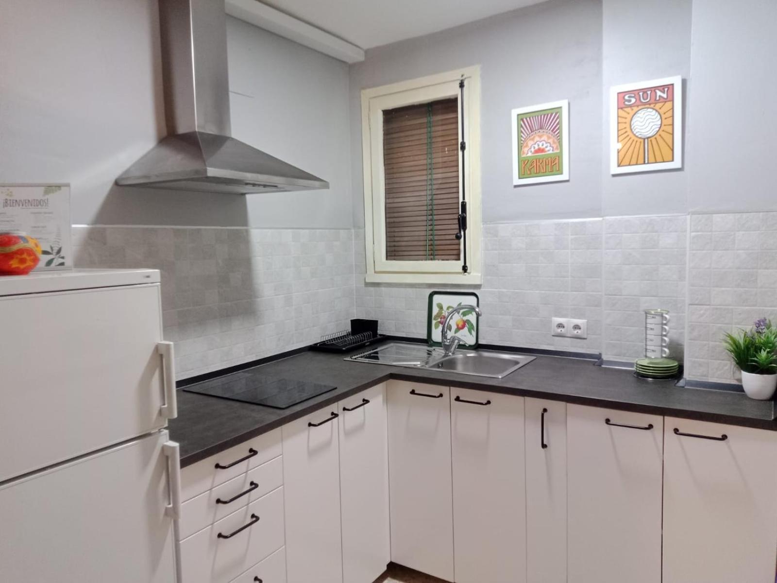 Playa De Madrid Apartment ซาน มาร์่ติน เด วาลเดเกลเซียส ภายนอก รูปภาพ
